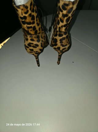 Botines tacón Zara estampado leopardo