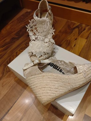 Alpargatas de Novia Beige y Blancas