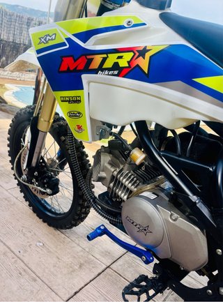 Moto Pit Bike MTR 160cc seminueva