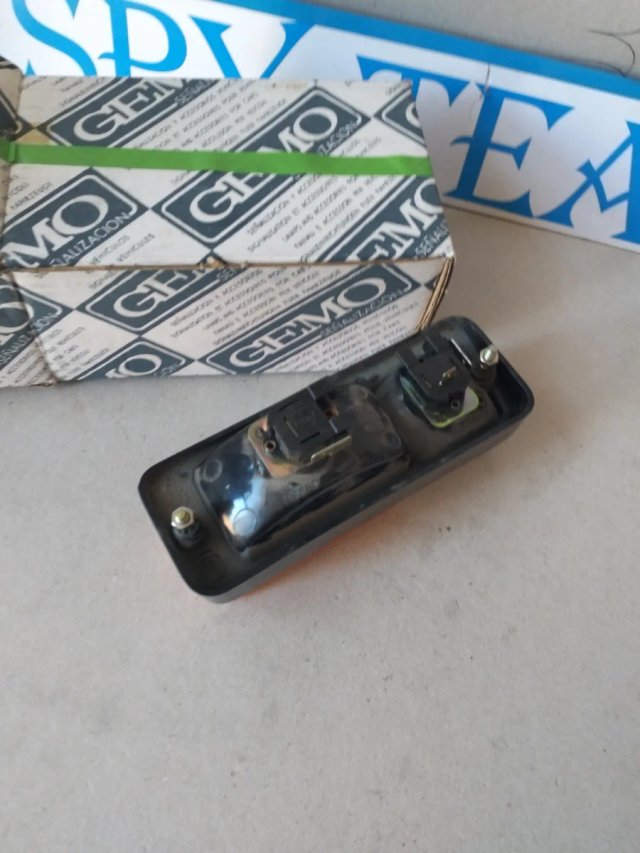 Piloto delantero Gemo Seat 128