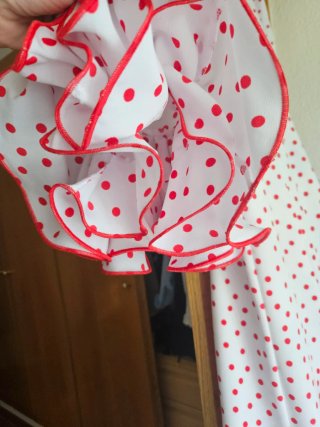 Vestido de flamenca con volantes