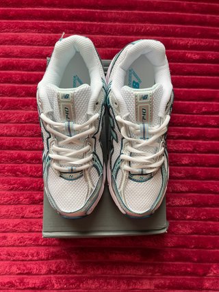 New Balance 740 Mujer Blancas y Celestes