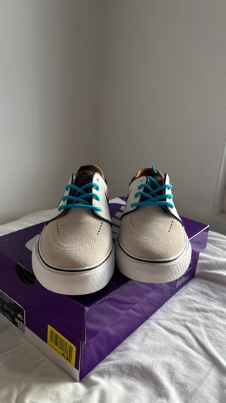 Zapatillas Nike SB Janoski Beige/Negro