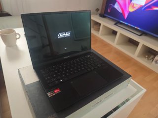Asus UM3402Y Zenbook 14 OLED