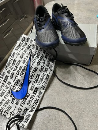 Scarpe da calcio Nike nere e blu phantom