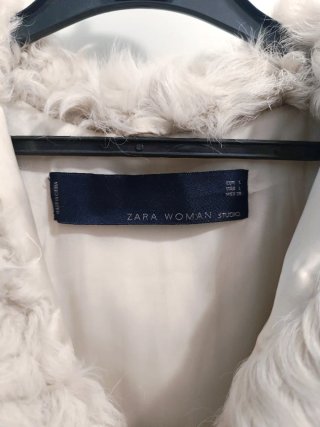 Gilet in pelliccia Zara