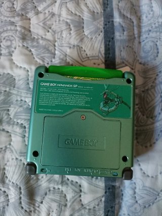 Game Boy Advance SP Edición Rayquaza