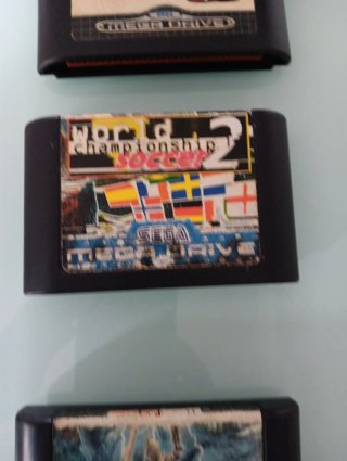 Lotteria di 4 cartucce di giochi per Sega Mega Drive