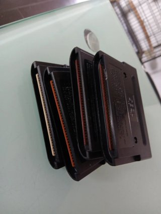 Lotteria di 4 cartucce di giochi per Sega Mega Drive