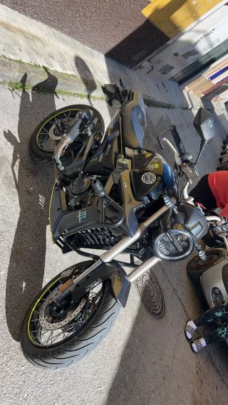 Moto 125cc 2023 Negra Naked