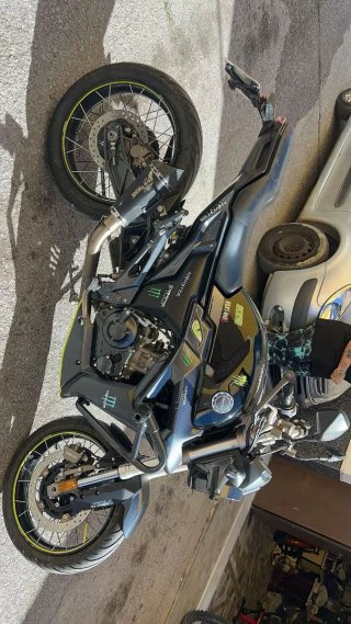 Moto 125cc 2023 Negra Naked