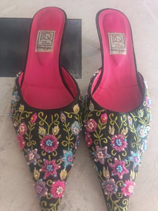 Zapatos tacón Pons Quintana bordados