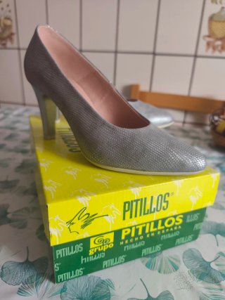 Zapatos Pitillos Tacón Gris Plateado Talla 36