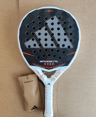 Adidas pala de padel Metabolne Ctrl 2026 nueva !