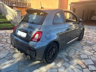 Abarth 695 2024