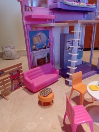 Lote Barbie: mansión, pastelería,moto y bici