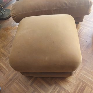 Butaca con reposapiés y reposacabezas