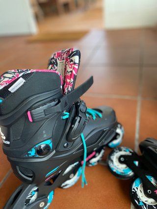 Patines Rollerblade Negros y Turquesa