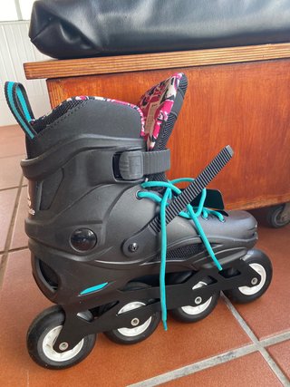 Patines Rollerblade Negros y Turquesa