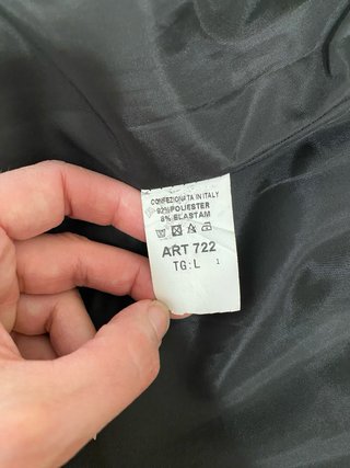Chaqueta militar negra bordada