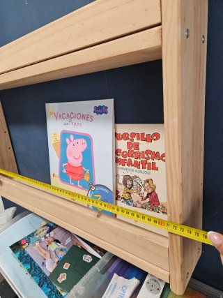 Estantería infantil Montessori madera