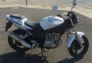 Daelim Roadwin FI 125 ITV recién pasada y revisión
