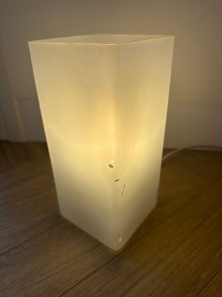 Lámpara de mesa Ikea GRÖNÖ