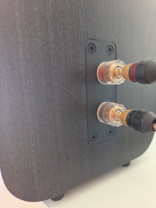 Altavoces Wharfedale D310