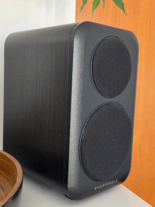 Altavoces Wharfedale D310