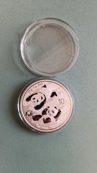 Moneda 10 Yuanes China Panda 2022