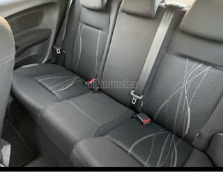 Peugeot 208 2012