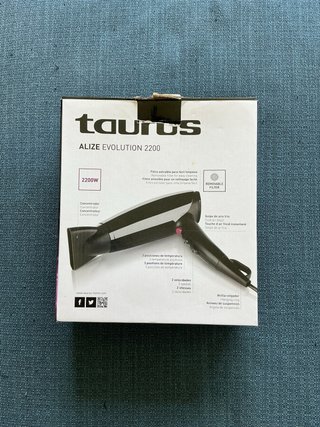 Secador Taurus Alize Evolution 2200W CASI SIN USO