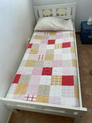 Cama infantil IKEA KRITTER ovejas