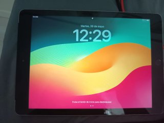 iPad 6ª Gen (2018) Plata