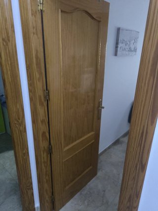 5 Puertas más 1 puerta principal