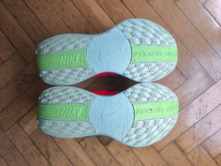 Nike Pegasus Plus – Talla 42