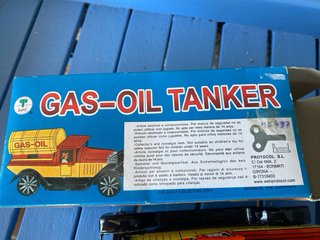 Camión de hojalata Gas-Oil