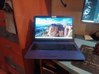 Portátil HP Plata/Morado