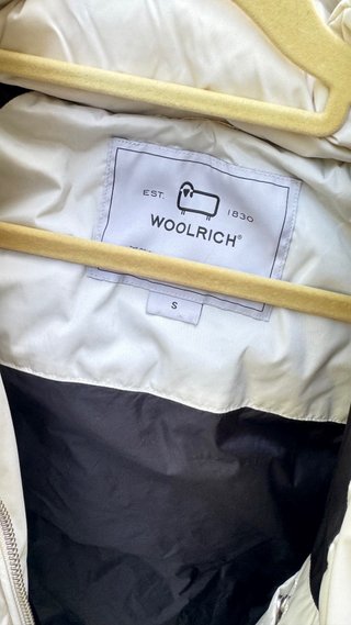 Piumino Woolrich bianco taglia S da donna
