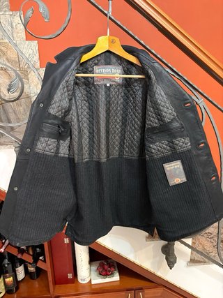 Icona Giacca Vera Pelle brand Devison Road vintage
