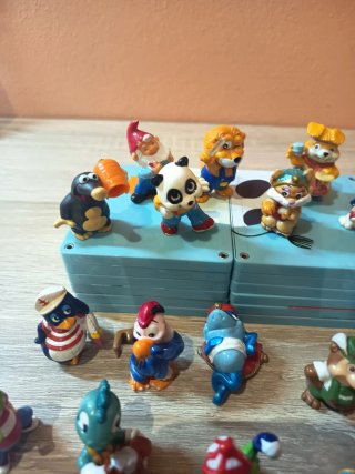 19 figuras Kinder Sorpresa años 90