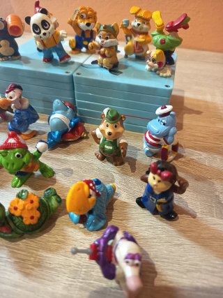 19 figuras Kinder Sorpresa años 90