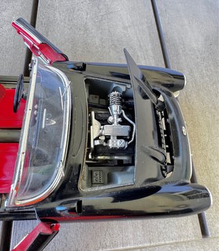 Chevrolet Corvette 1957 Bburago Negro y rojo
