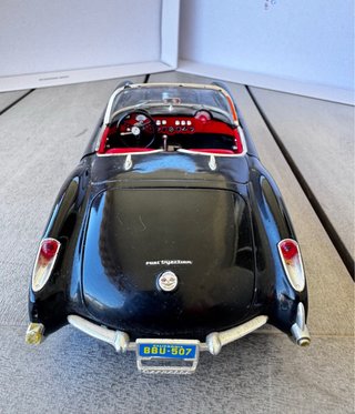 Chevrolet Corvette 1957 Bburago Negro y rojo