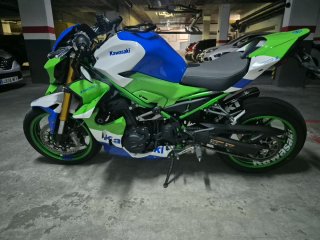 Kawasaki Z900 Performance SE Azul/Verde