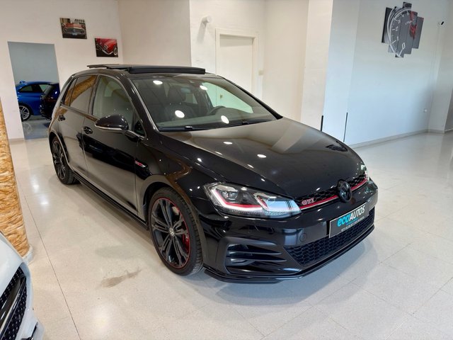 Volkswagen Golf GTI PERFORMANCE 245CV DSG7