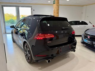 Volkswagen Golf GTI PERFORMANCE 245CV DSG7
