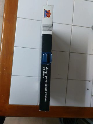 Juego de machos y terrajas 34 piezas