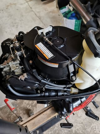 Lancha neumática + motor fueraborda 8cv 4t