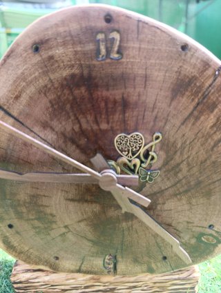 Reloj de Madera Artesanal